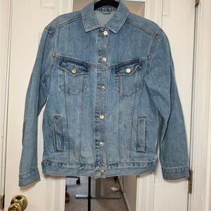 Topshop Light Wash Denim Jacket Classic Button Front
